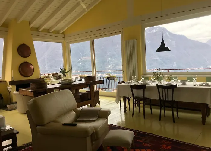 Holiday home Le Vetrate Sul Amazing View Nesso